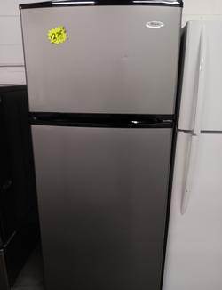 Whirlpool Top Freezer Fridge – Stainless, Glass Shelves