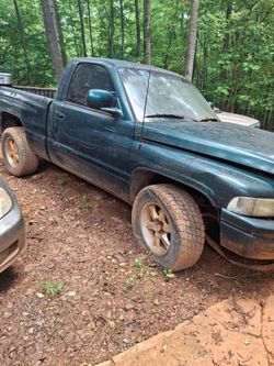 97 RAM 1500 DODGE WORK TRUCK NEEDS LITTLE WORK