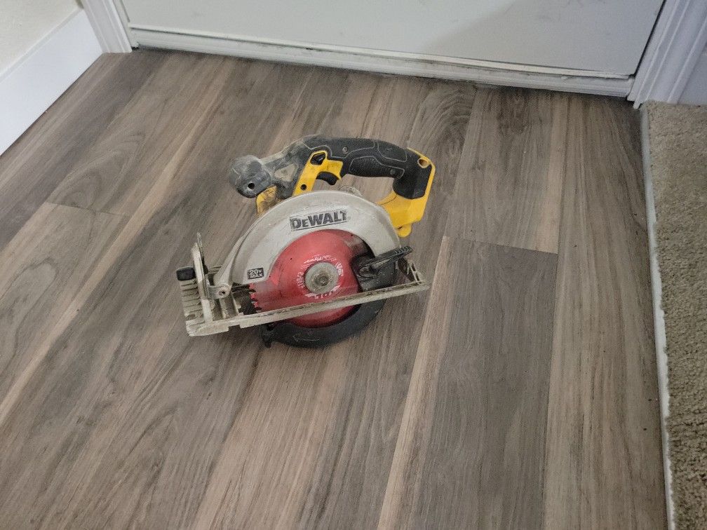 Dewalt Hand Saw