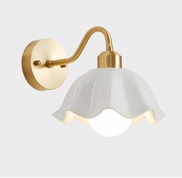 Single White Vintage Ceramic Wall Sconce 