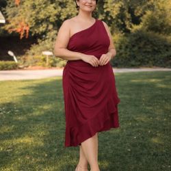 Burgundy One-Shoulder Chiffon Dress – Elegant & Flattering
