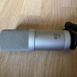 HQ microphone