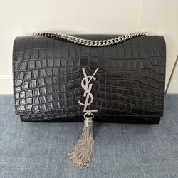 Authentic YSL Saint Laurent Kate Tassel Handbag Purse Crossbody