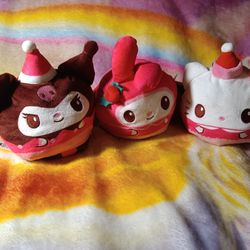 TeeTurtle Sanrio Christmas Reversible Plushie 4" (Kuromi, My Melody, Hello Kitty)