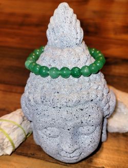 🔮 Brand New Healing Crystal Bracelet- Green Aventurine 🔮