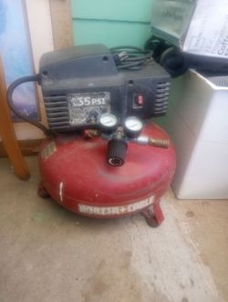 Good porter cable 6 gal air compressor works good no leaks