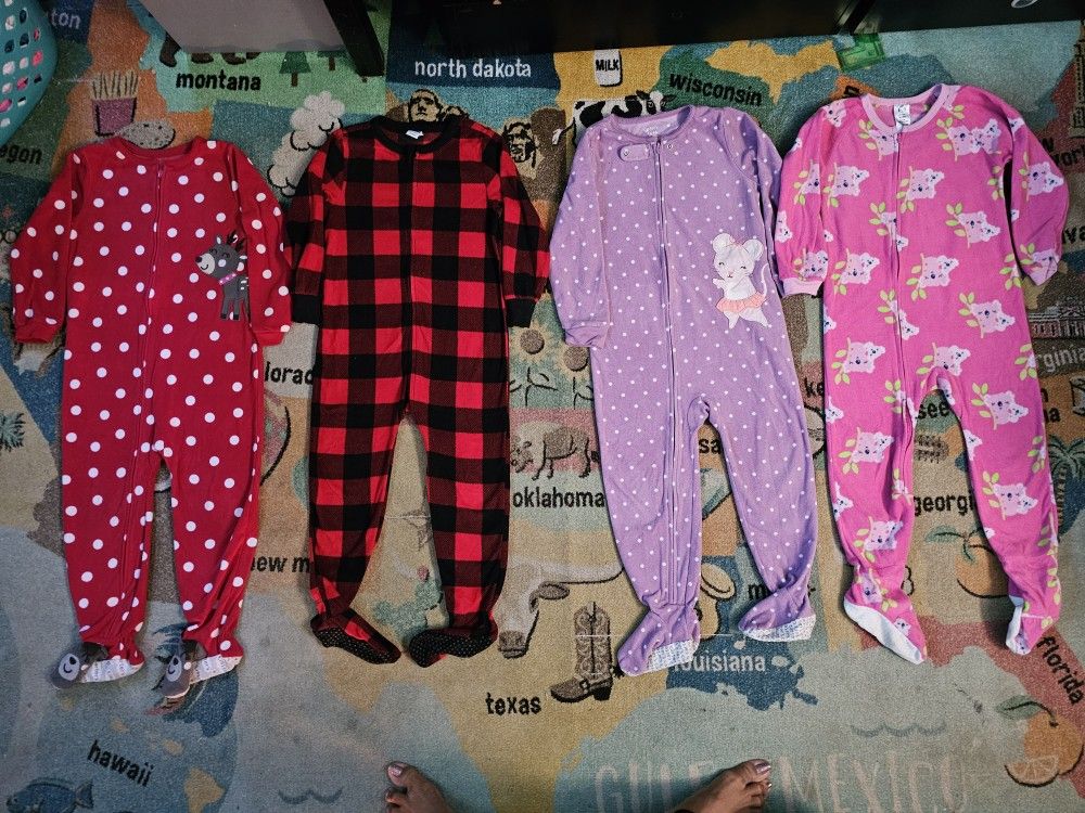 4T Fleece Pajama Bundle