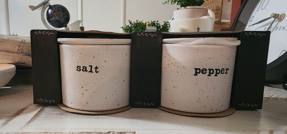 Salt And Pepper JARS