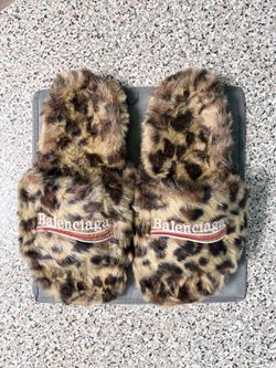 SLIDES