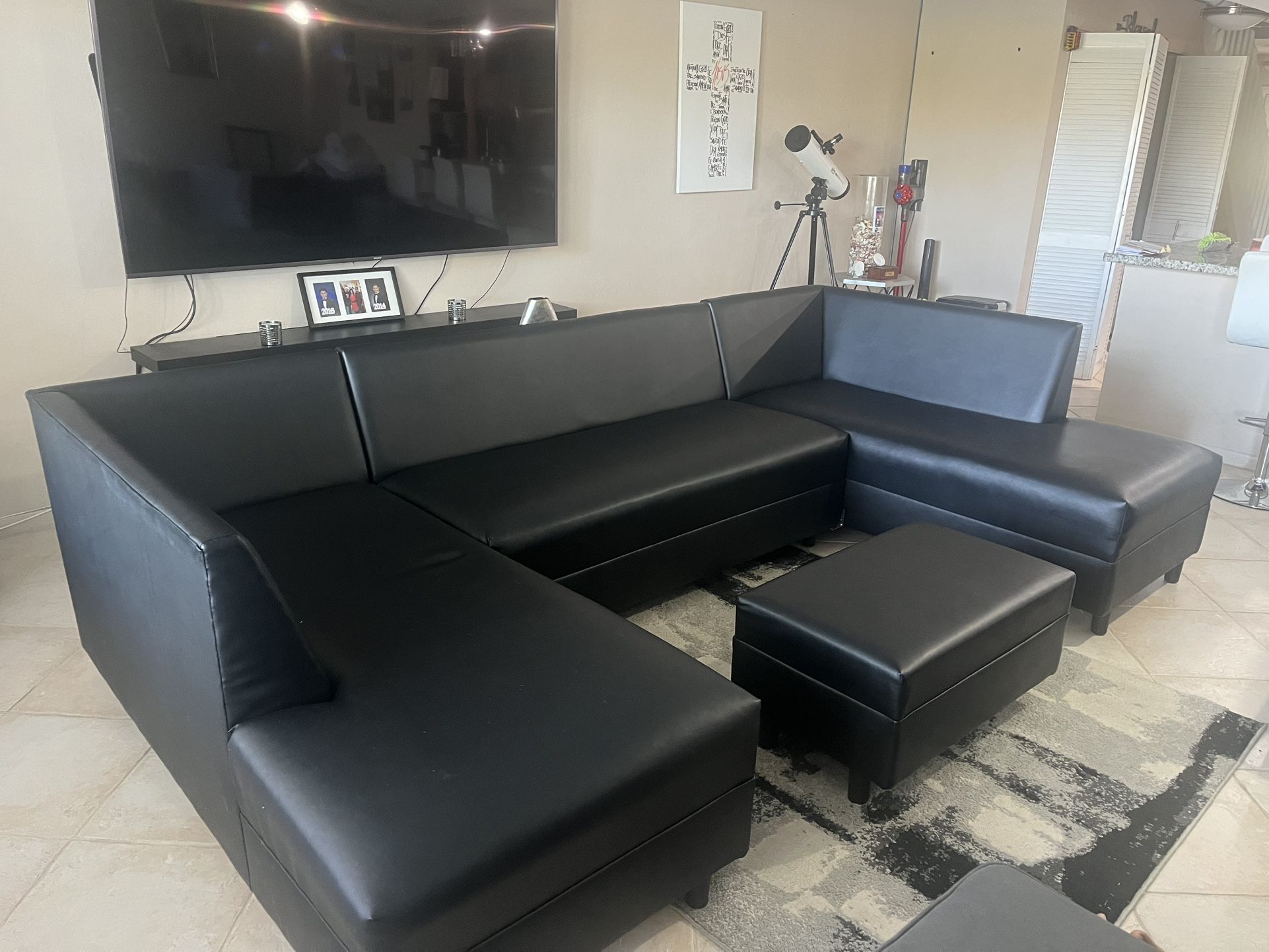 Sectional Couches