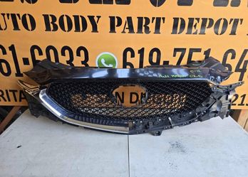 2017-2021. Cx5 grille  oem