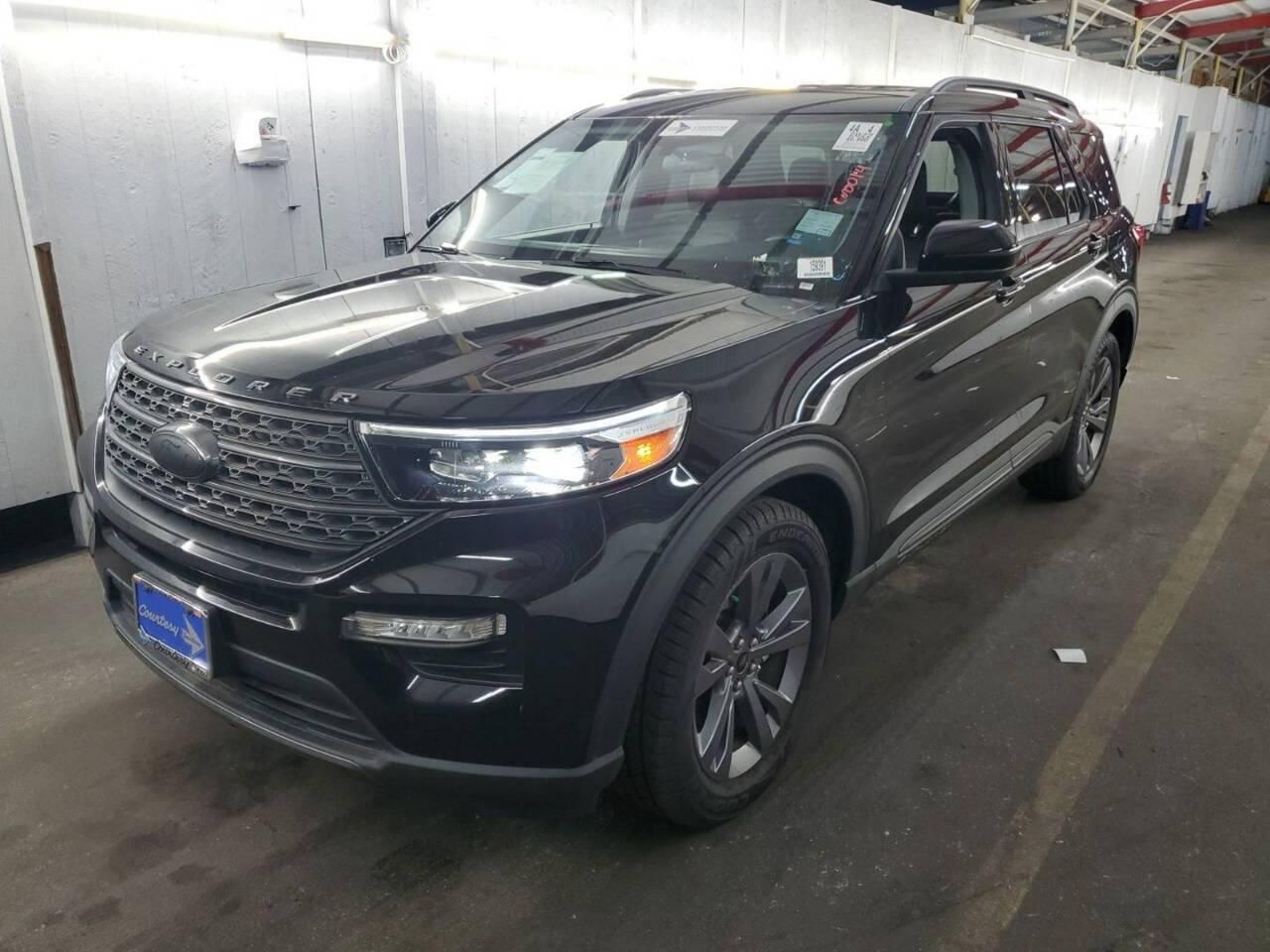 2022 Ford Explorer