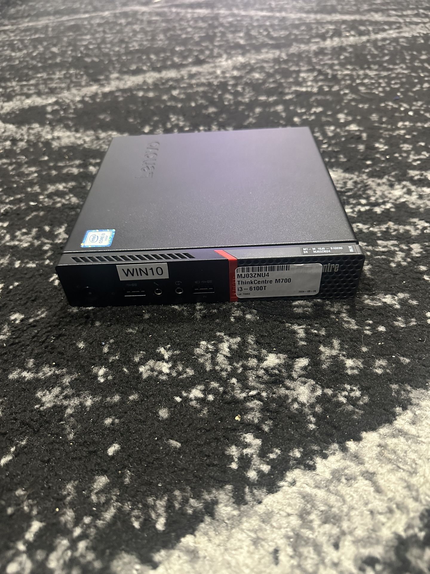 Lenovo Thinkcentre M700 Computer
