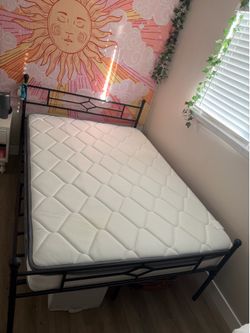 FULL SIZE MATRESS