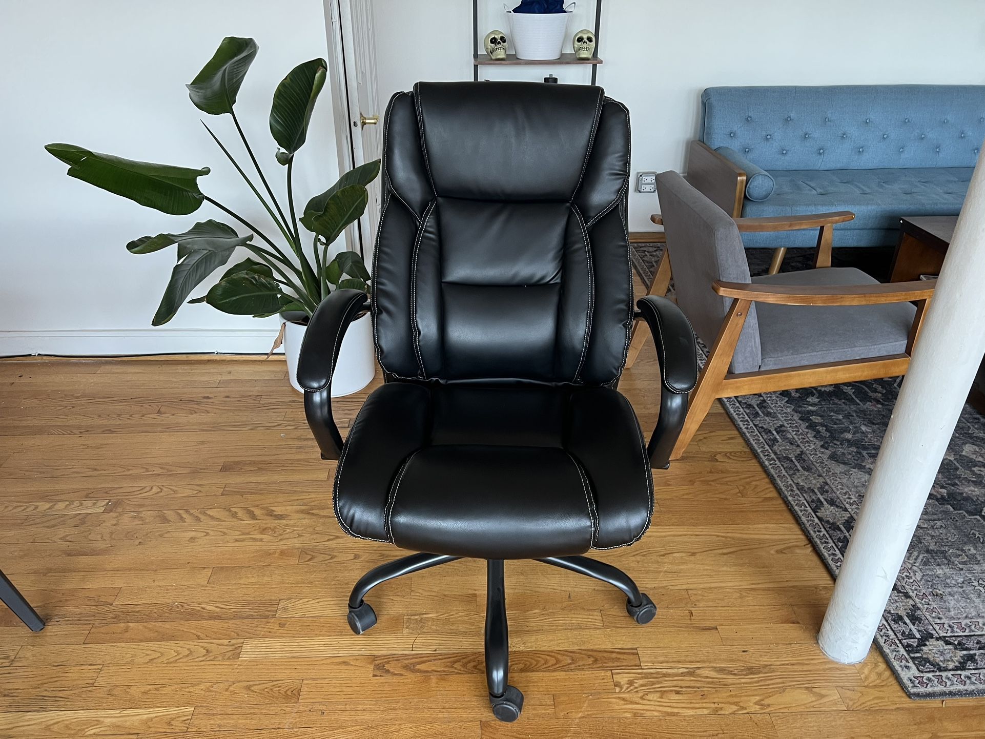 Large Executive Desk Chair