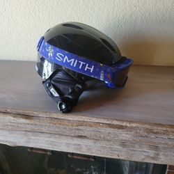snowboarding helmet with goggles