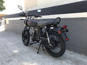 2018 49cc Amstar Nostalgia Classic Motorcycle Scooter Moped Street