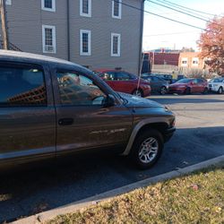 2001 Dodge Dakota Sport 4 Door