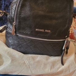 MK BACK PACK LEATHER 