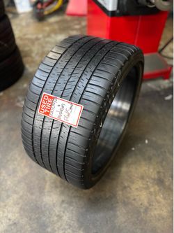 285/30/20 MICHELIN PILOT SPORT ALL SEASON (1 TIRE ONLY USED)