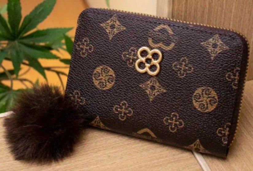 Small Wallet  With Pom Pom 