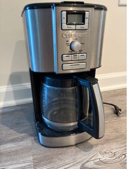 Coffee Maker - drip coffee automatic- good condition