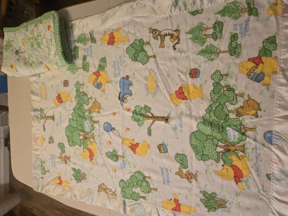 Vintage Winnie The Pooh Blankets(Make Me An Offer)