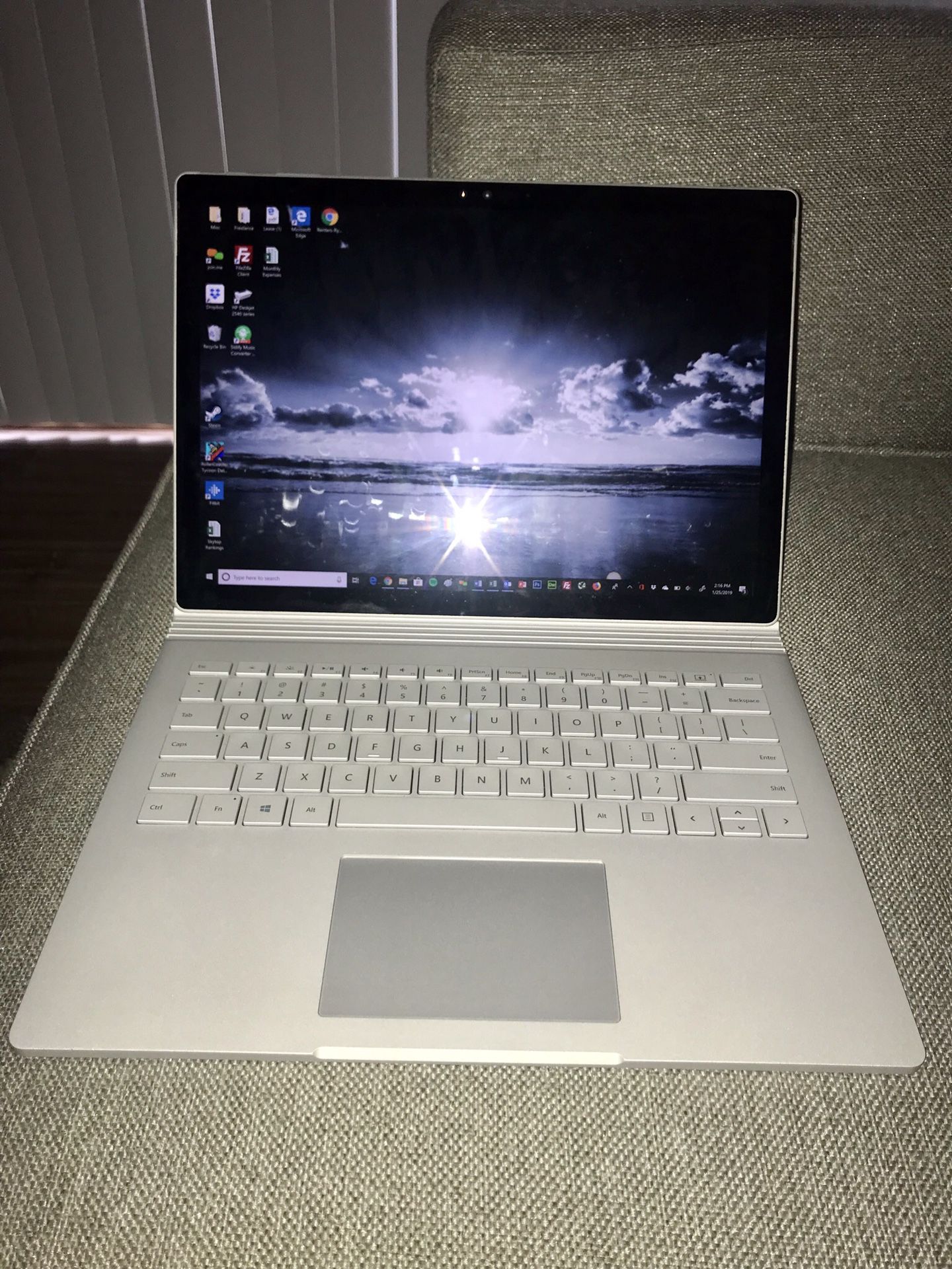 Microsoft Surface Book 2-in-1 Laptop (1st Gen)