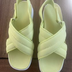 Uggs Sandals Size 10