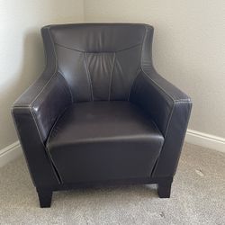 chair with ottoman