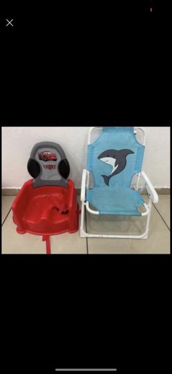 kids chairs 