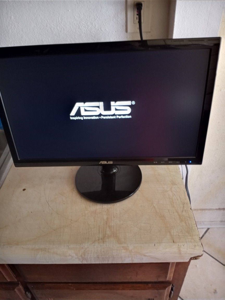 Asus computer monitor 19.5" LED HD