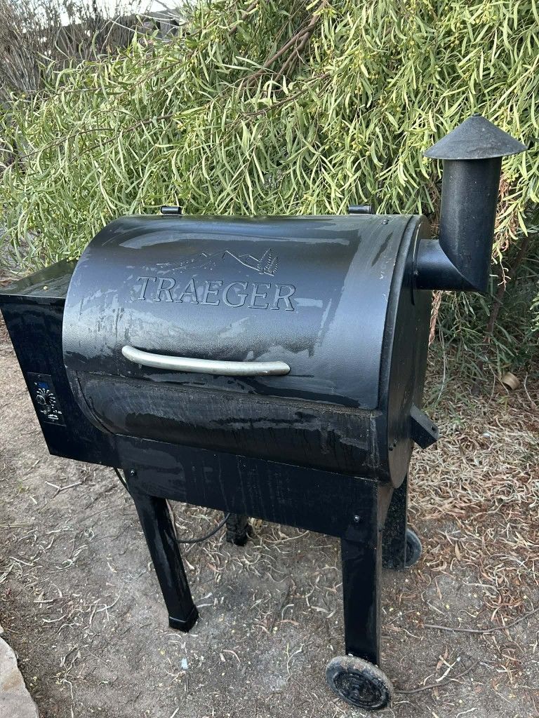 Treager Smoker In Good Shape 
