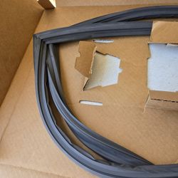 Refrigerator Gasket - NEW