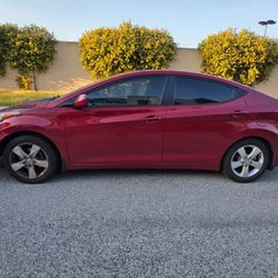 2012 Hyundai Elantra
