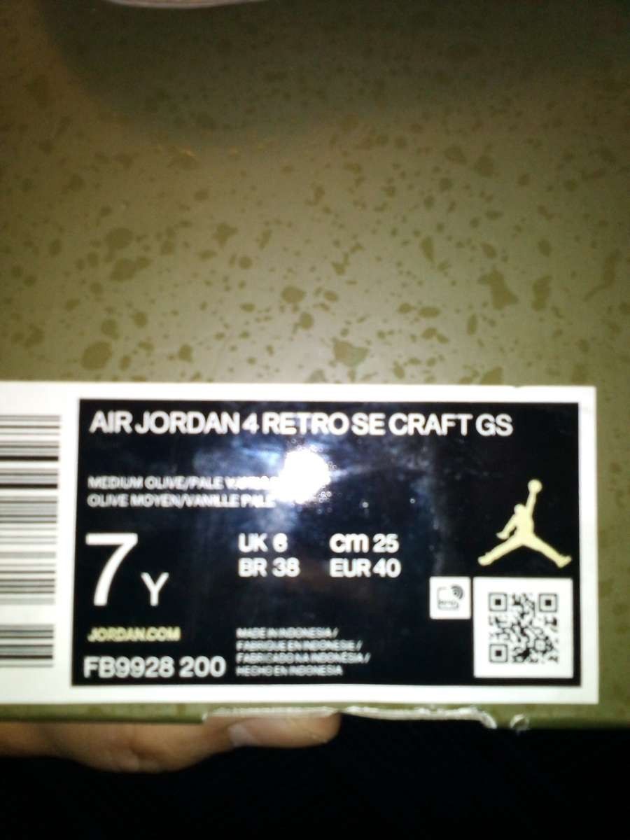 Jordan 4 Retro SE Craft GS