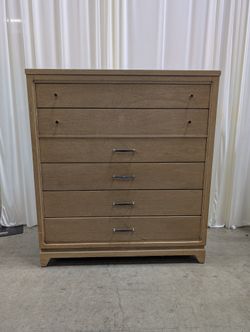 United Furniture Corporation Five Drawer Light Wood Dresser with Mixed Hardware