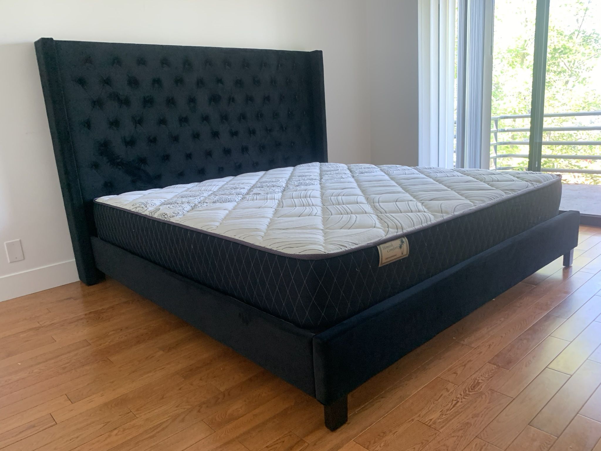 $599 Brand New King Bed Frame With Mattress (Read Description Below)