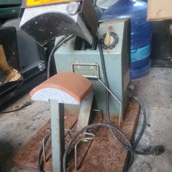 Commercial Heat Press. 