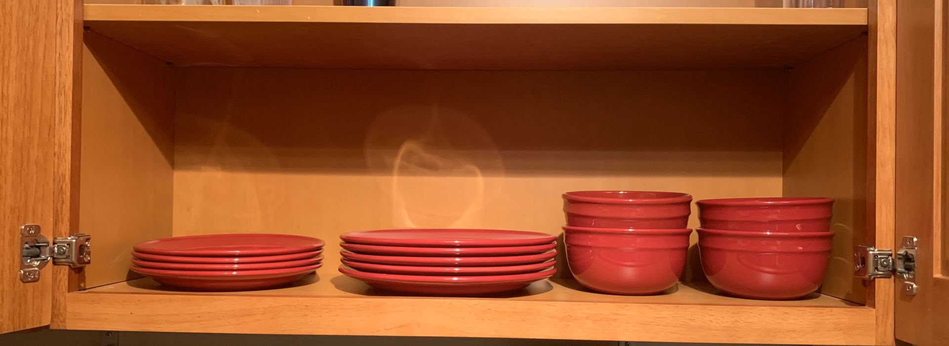 Plates and bowl set