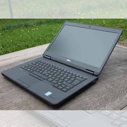 DELL 14.″ In laptop, Windows 11 - $120.. Firm On Price 

