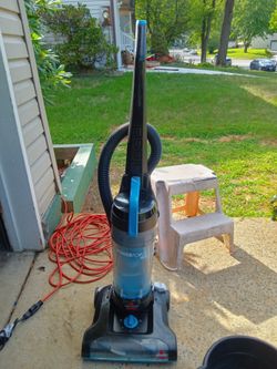 Bissell PowerForce vacuum