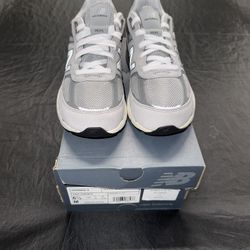 New Balance 990 V 5 NB Sz 6.5