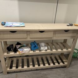 Dresser/tv stand