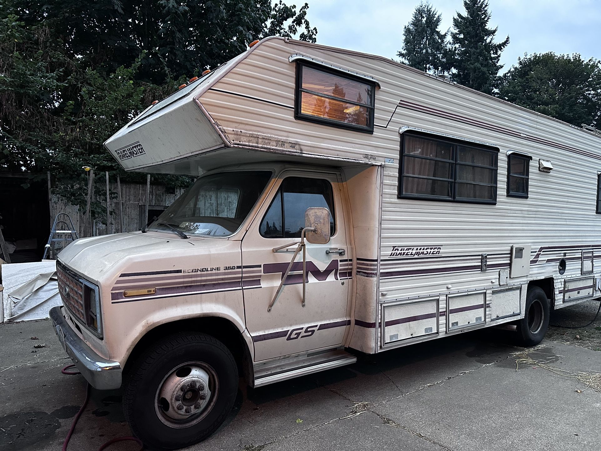 1988 Ford E350 Travelmaster Signature