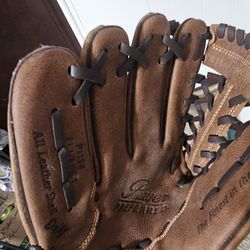Rawlings Glove