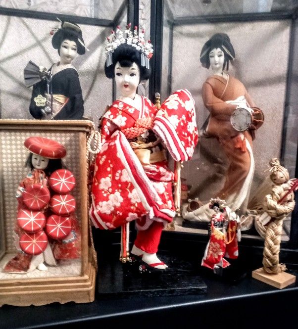 Geisha Dolls