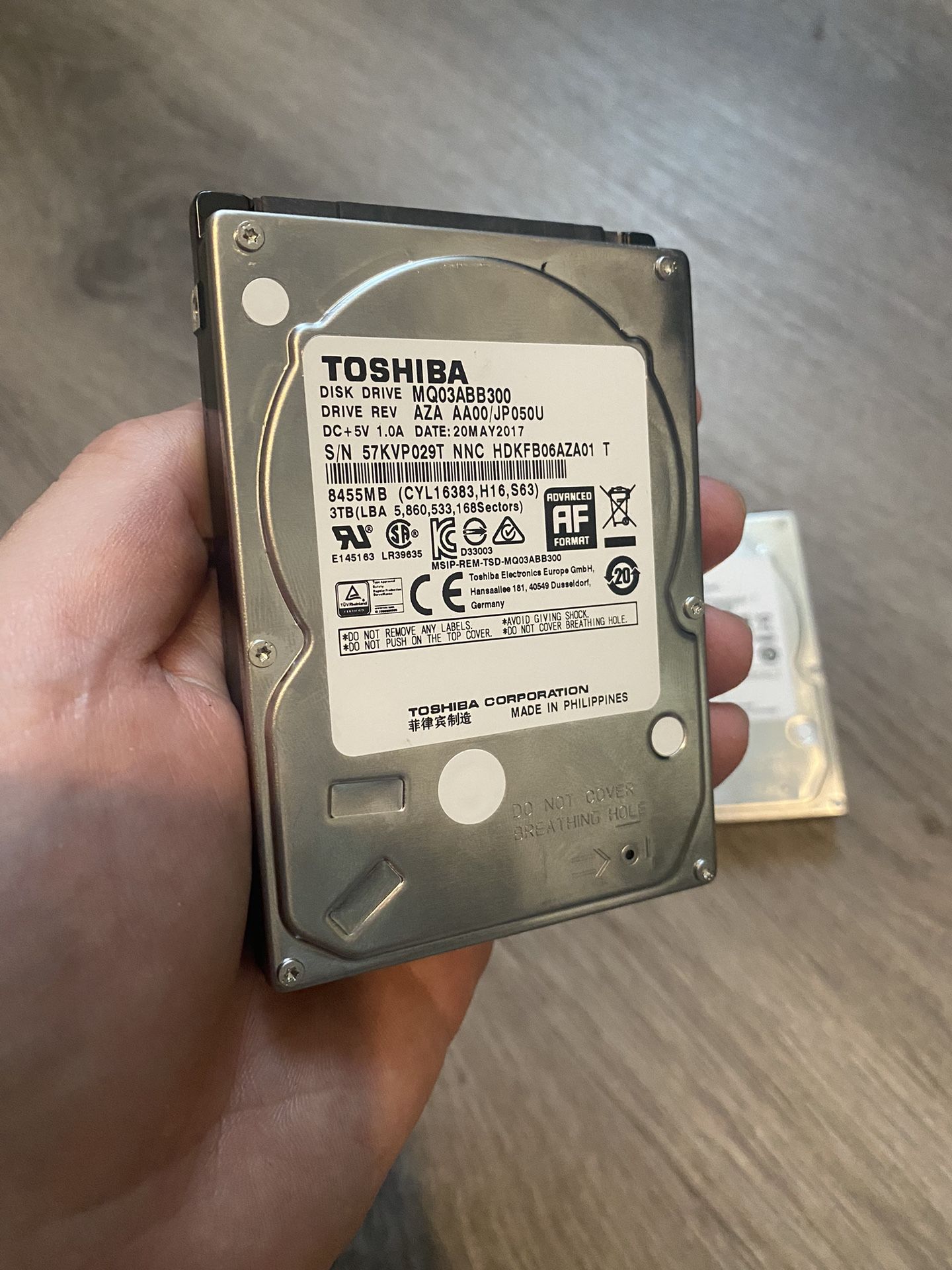 Internal Hard Drive 2.5 - Toshiba 3tb HDD