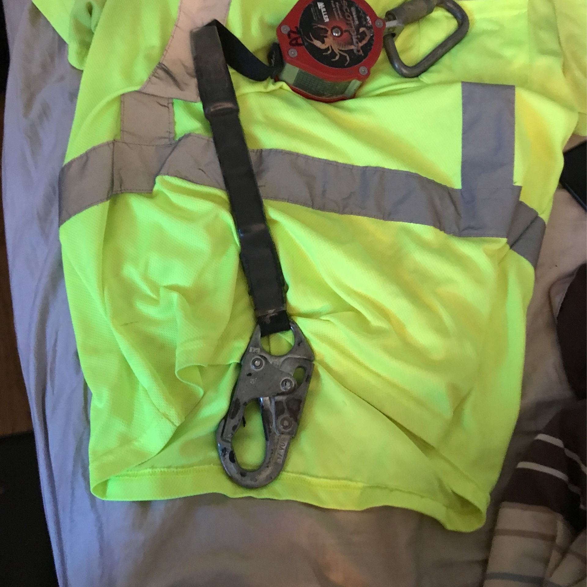 Scorpion Retractable