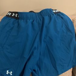 Under Armour Mens Fitted Blue Shorts Size Medium